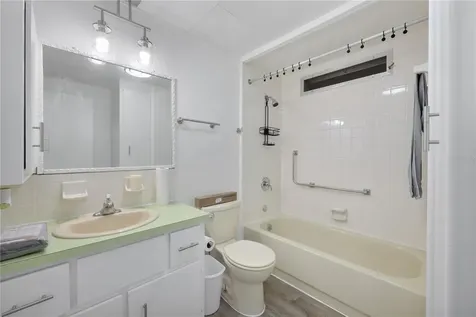 2100 Kings Highway Port Charlotte FL 33980