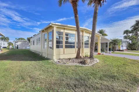 2100 Kings Highway Port Charlotte FL 33980