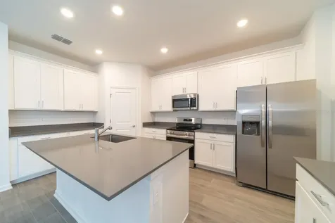 2898 Armstrong Avenue Clermont FL 34714