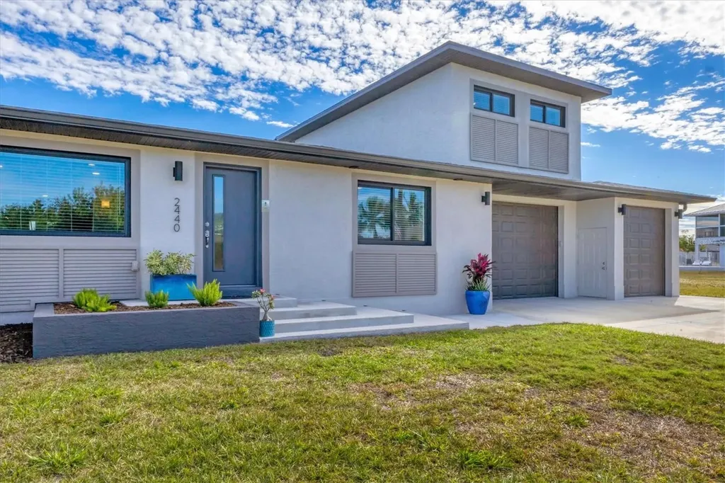 2440 Quail Terrace Port Charlotte FL 33981