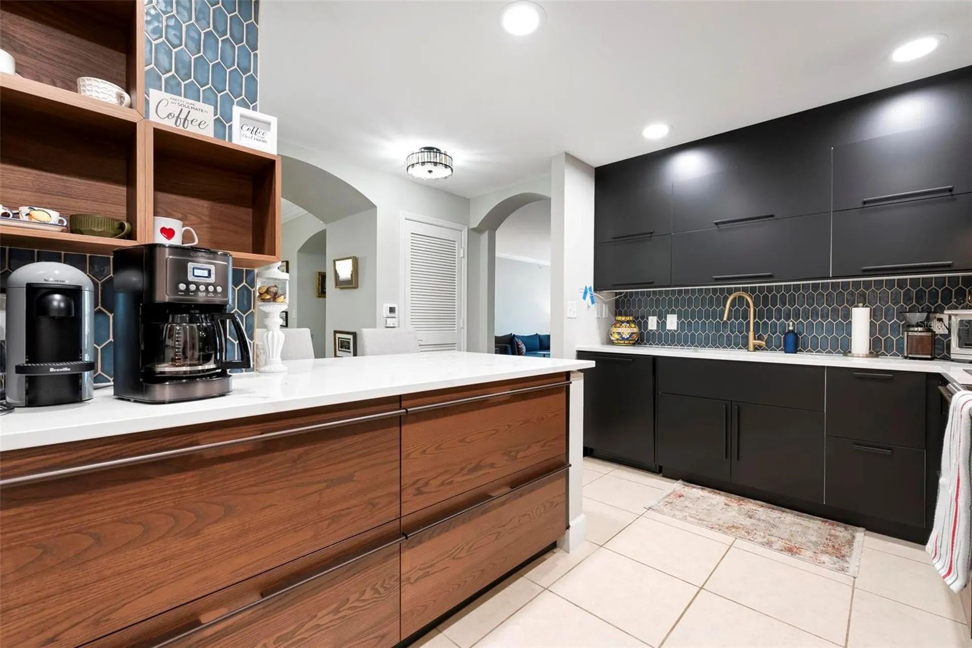 808 3rd Avenue W Bradenton FL 34205