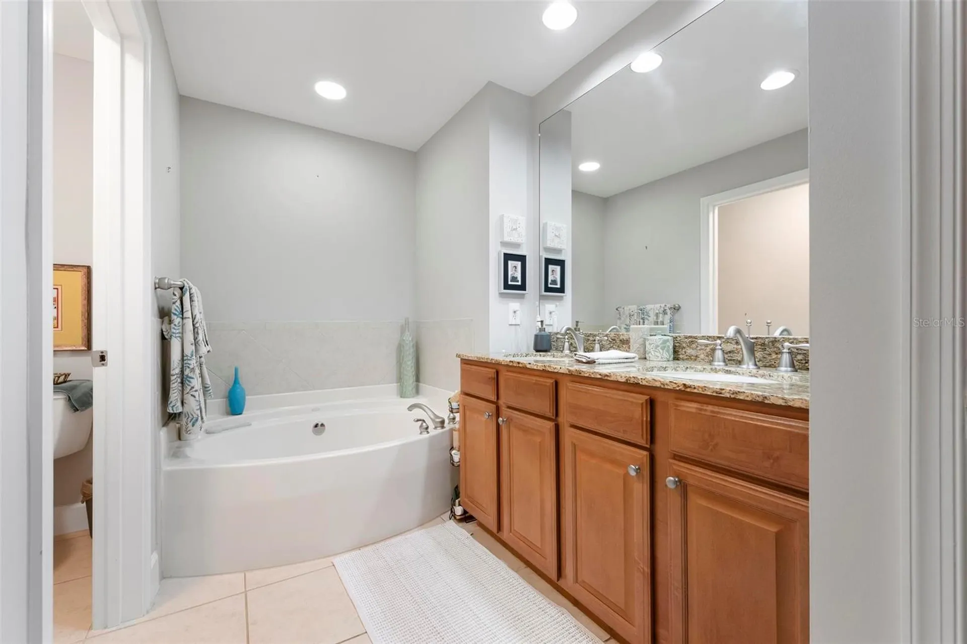 808 3rd Avenue W Bradenton FL 34205