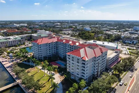 808 3rd Avenue W Bradenton FL 34205