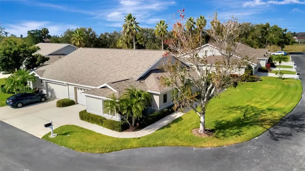 1612 Fairway Oaks Drive Palmetto FL 34221
