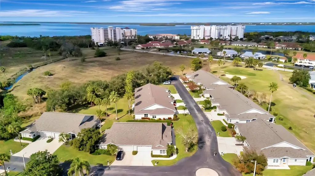 1612 Fairway Oaks Drive Palmetto FL 34221