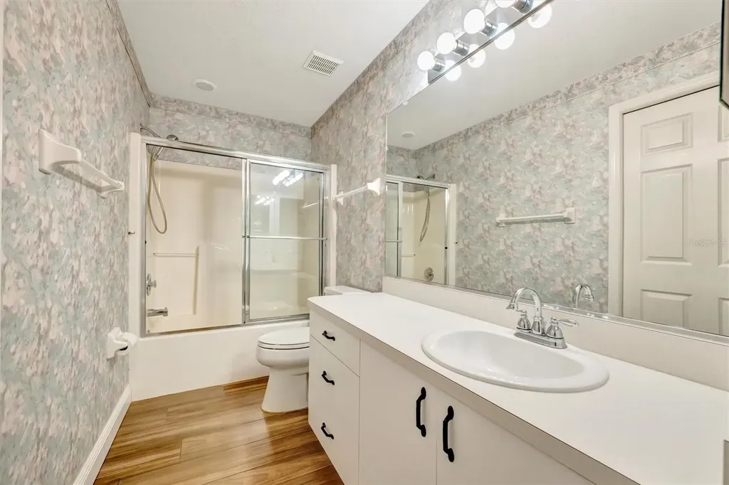 1612 Fairway Oaks Drive Palmetto FL 34221