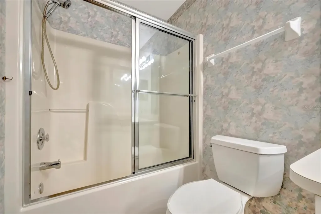 1612 Fairway Oaks Drive Palmetto FL 34221