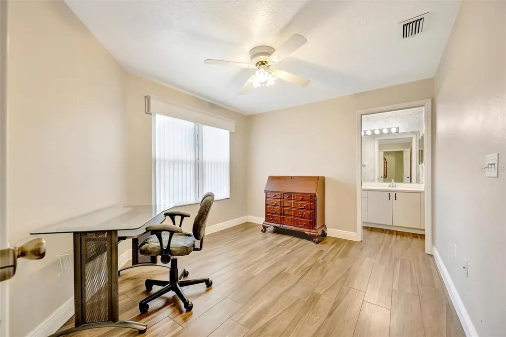 1612 Fairway Oaks Drive Palmetto FL 34221