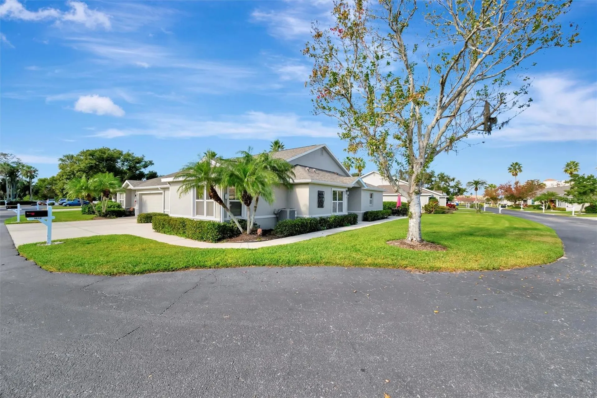 1612 Fairway Oaks Drive Palmetto FL 34221