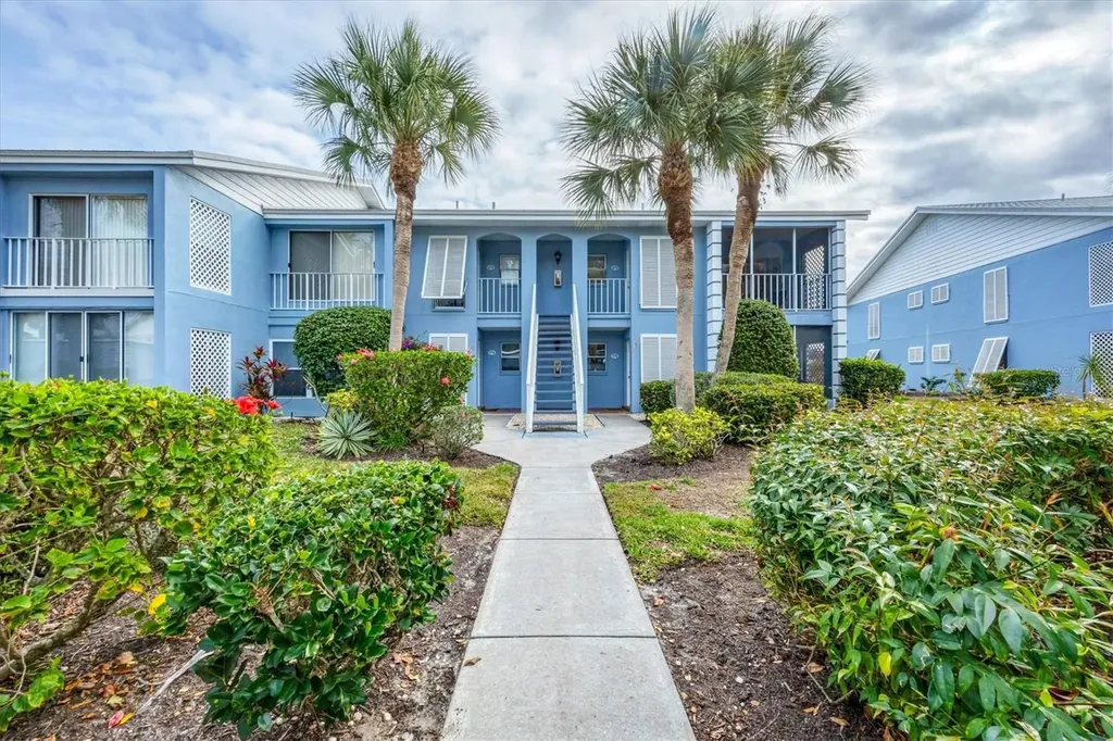 454 Cerromar Road Venice FL 34293
