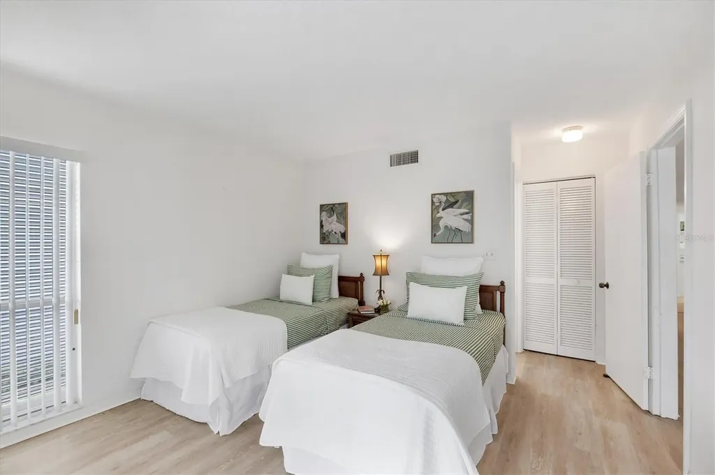 454 Cerromar Road Venice FL 34293