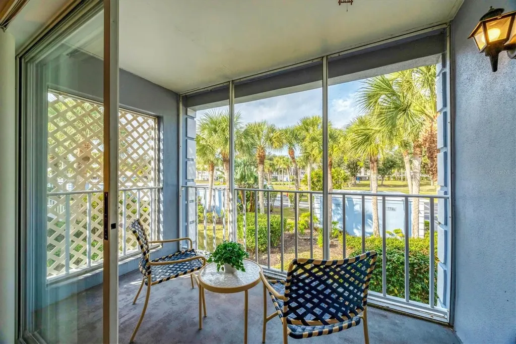 454 Cerromar Road Venice FL 34293