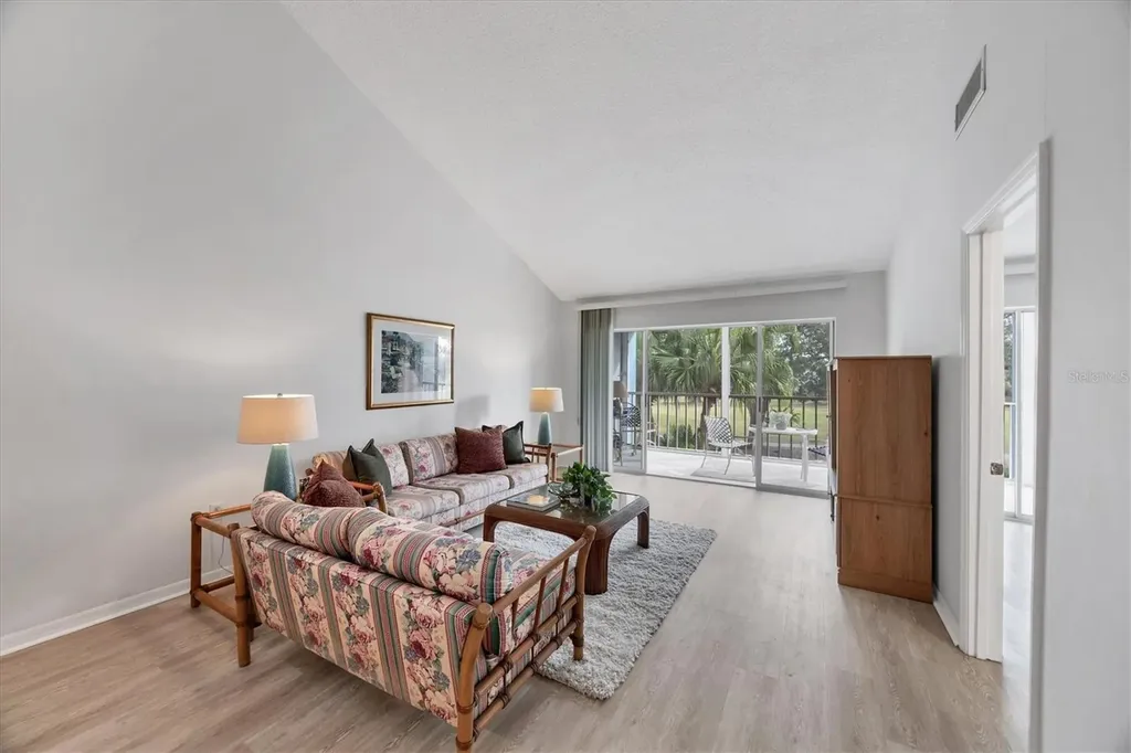 454 Cerromar Road Venice FL 34293