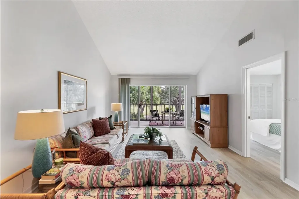 454 Cerromar Road Venice FL 34293