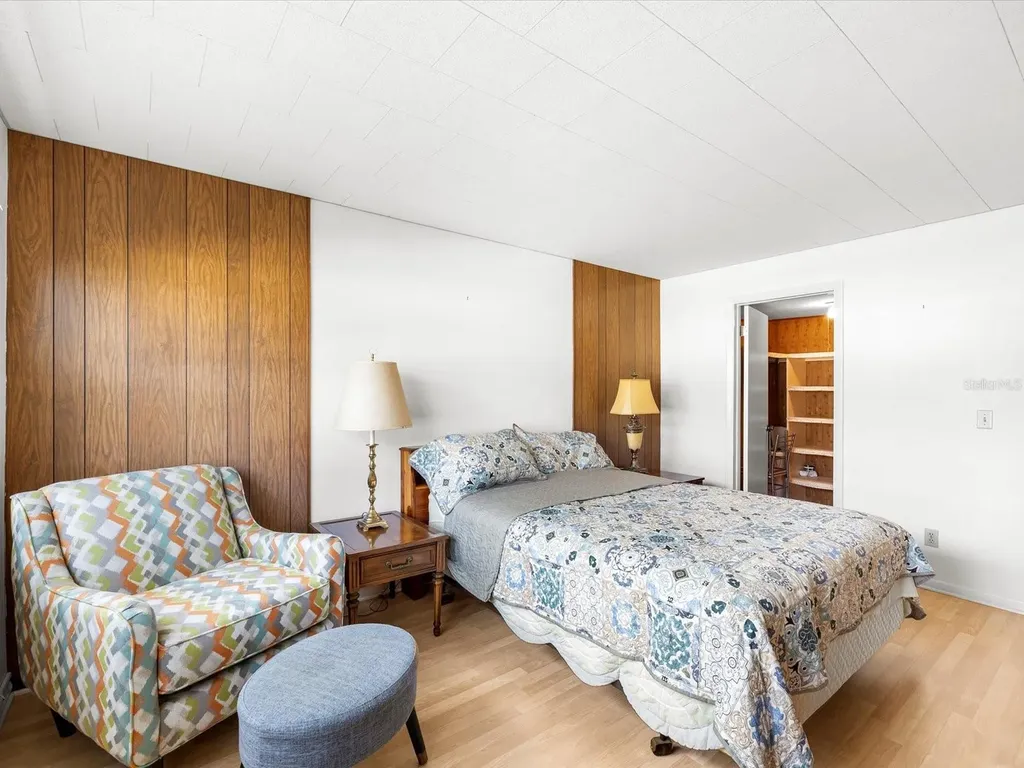 1235 S Highland Avenue Clearwater FL 33756