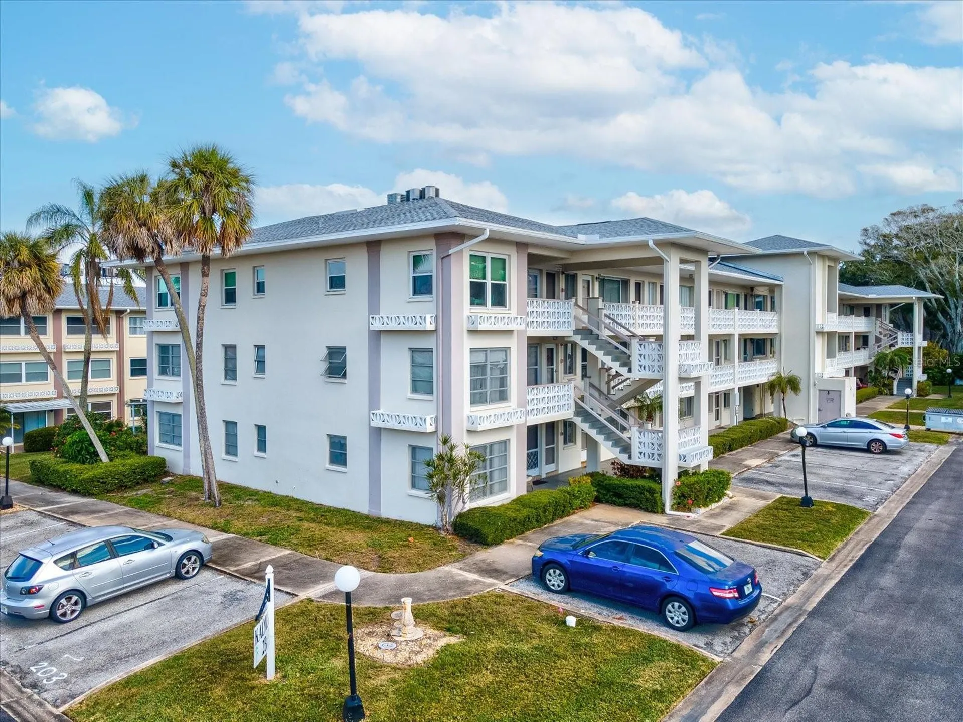 1235 S Highland Avenue Clearwater FL 33756