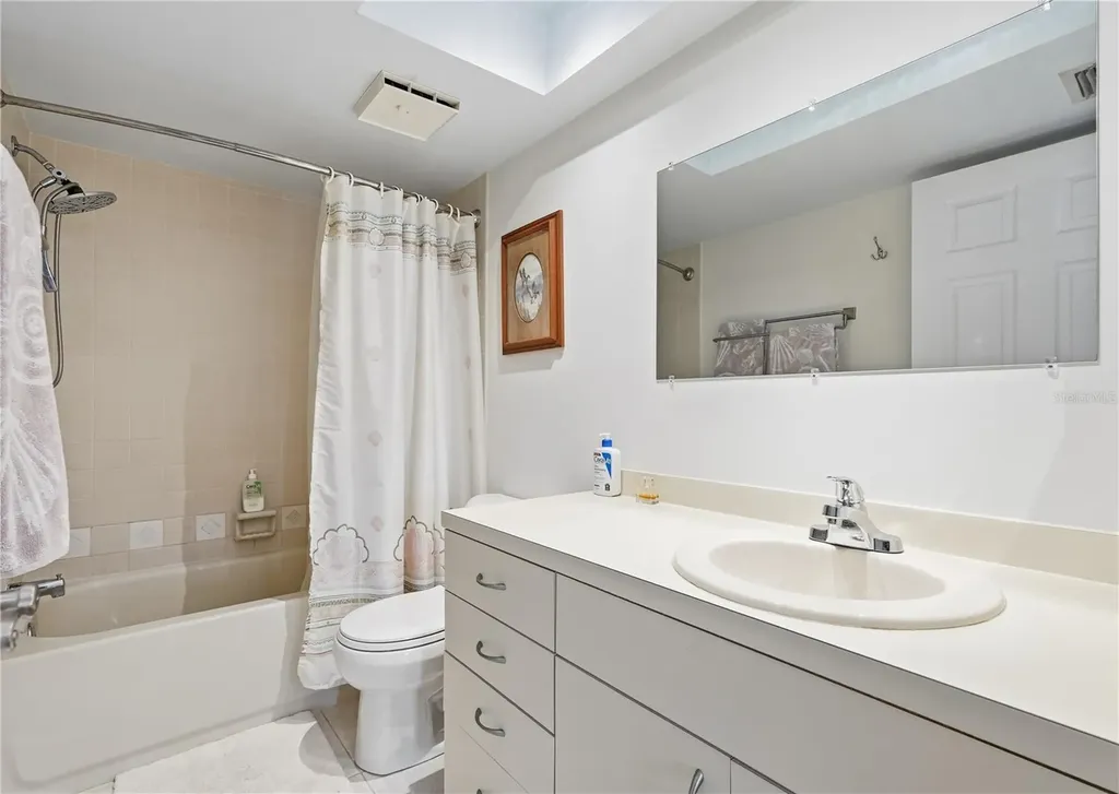 3203 Landmark Drive Clearwater FL 33761