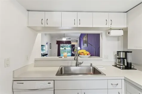 3203 Landmark Drive Clearwater FL 33761