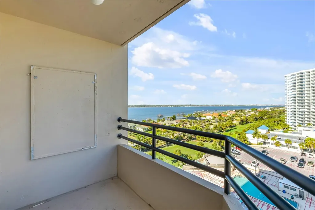 1 Oceans West Boulevard Daytona Beach FL 32118