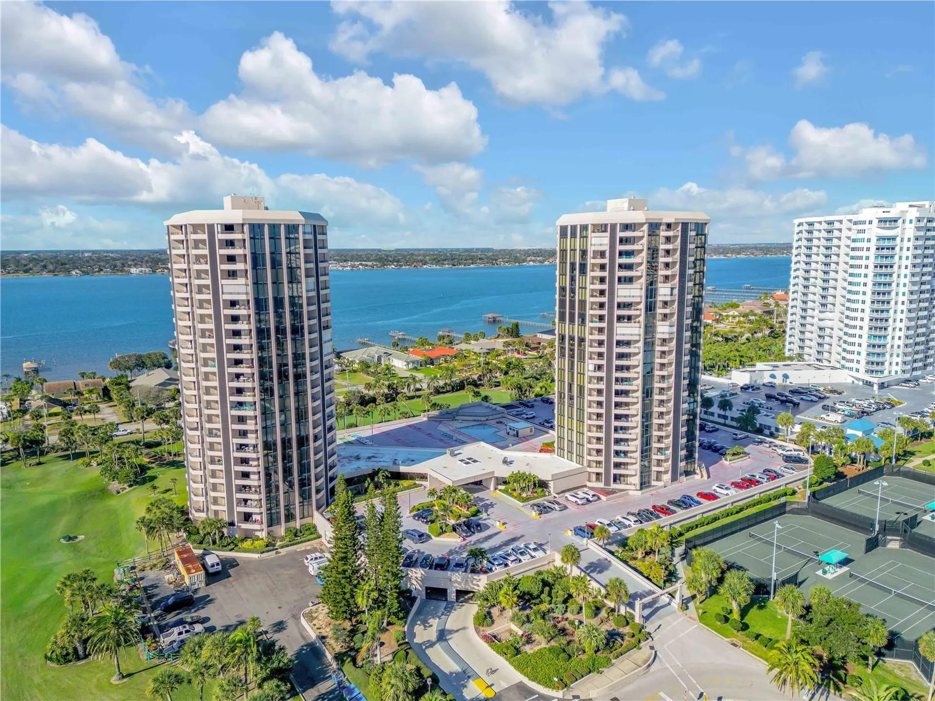 1 Oceans West Boulevard Daytona Beach FL 32118