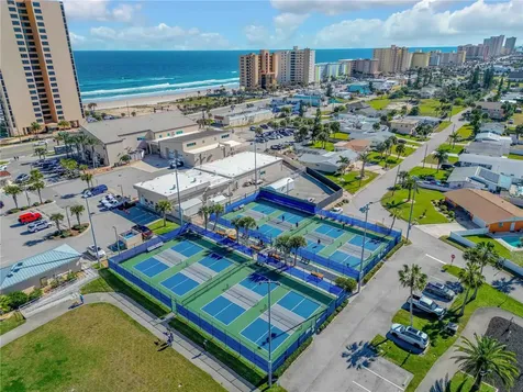 1 Oceans West Boulevard Daytona Beach FL 32118