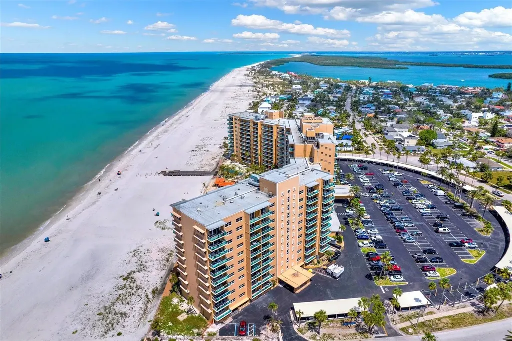 880 Mandalay Avenue Clearwater Beach FL 33767