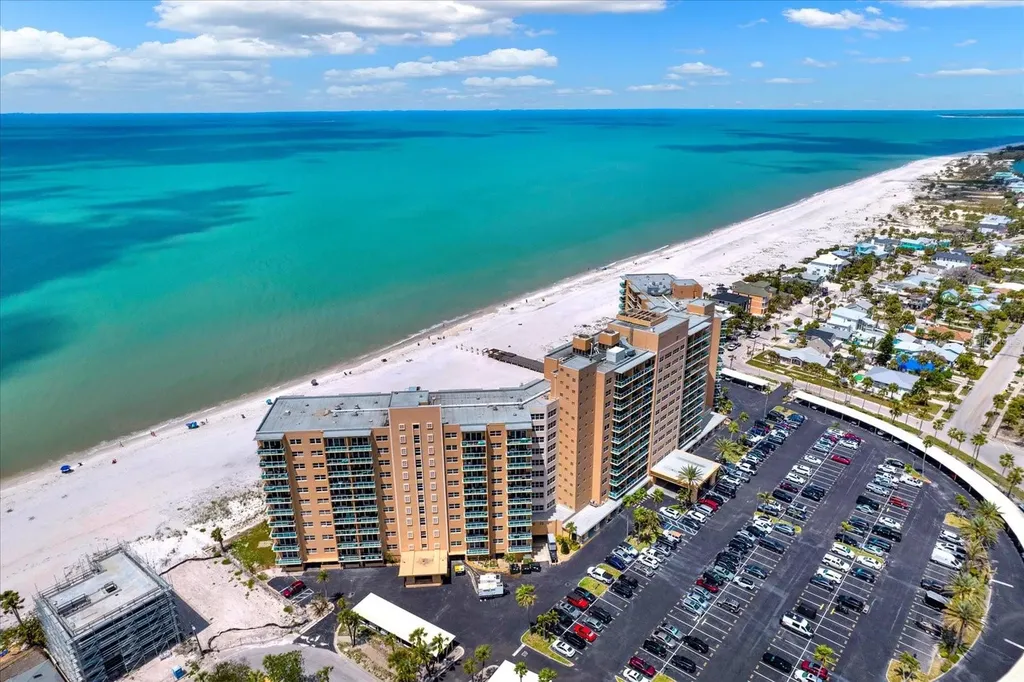 880 Mandalay Avenue Clearwater Beach FL 33767