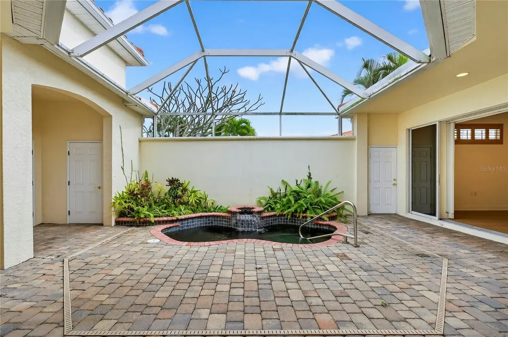 8652 Villanova Drive Cape Canaveral FL 32920