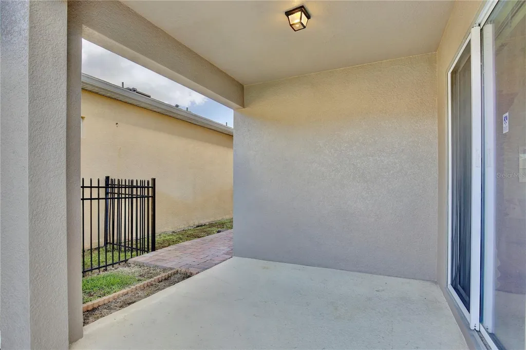 6049 Fender Court Orlando FL 32837