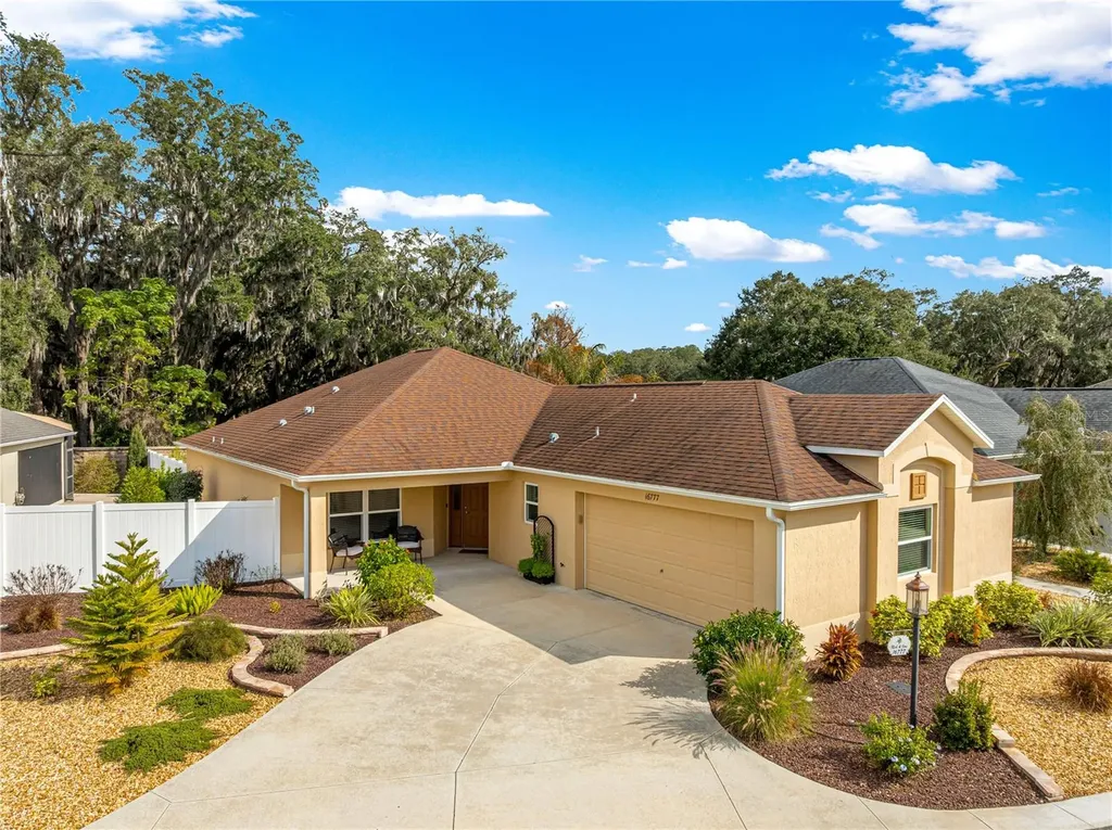 16777 SE 74 Soulliere Avenue The Villages FL 32162