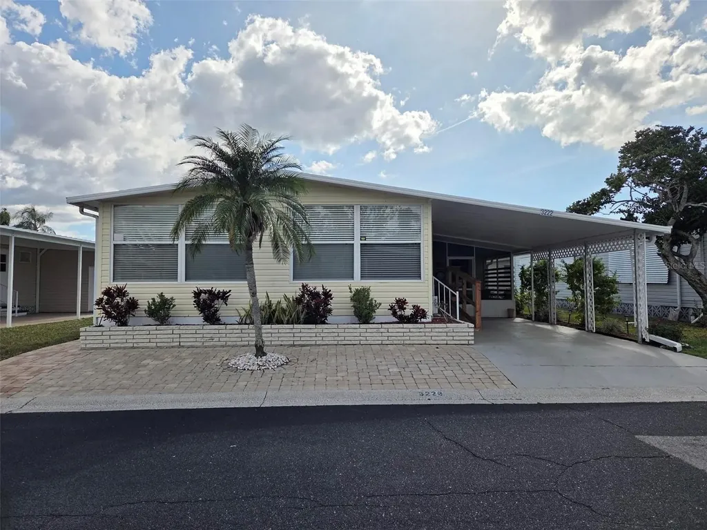 3222 Aspen Terrace Sarasota FL 34237