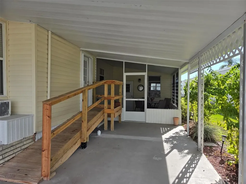 3222 Aspen Terrace Sarasota FL 34237