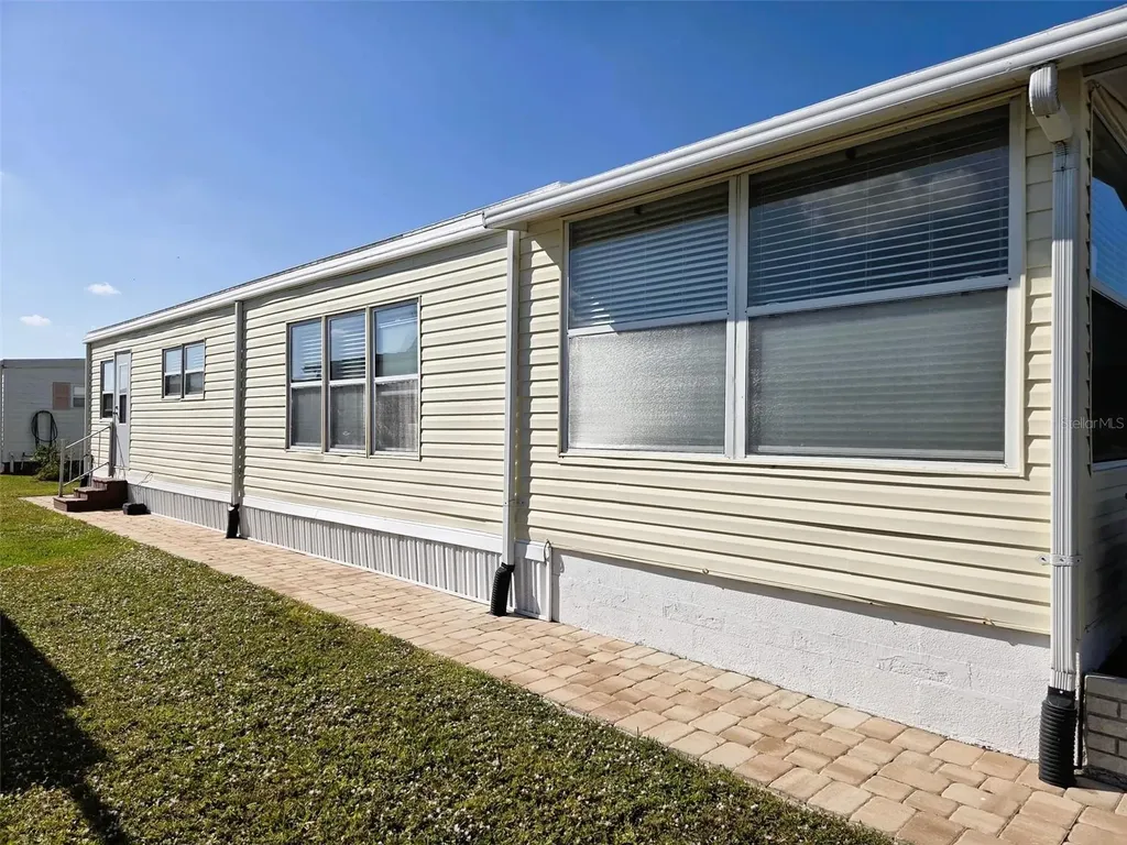 3222 Aspen Terrace Sarasota FL 34237
