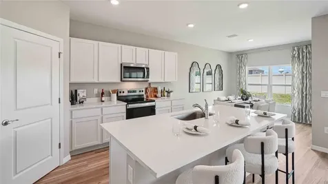 24279 NW 13th Boulevard Newberry FL 32669