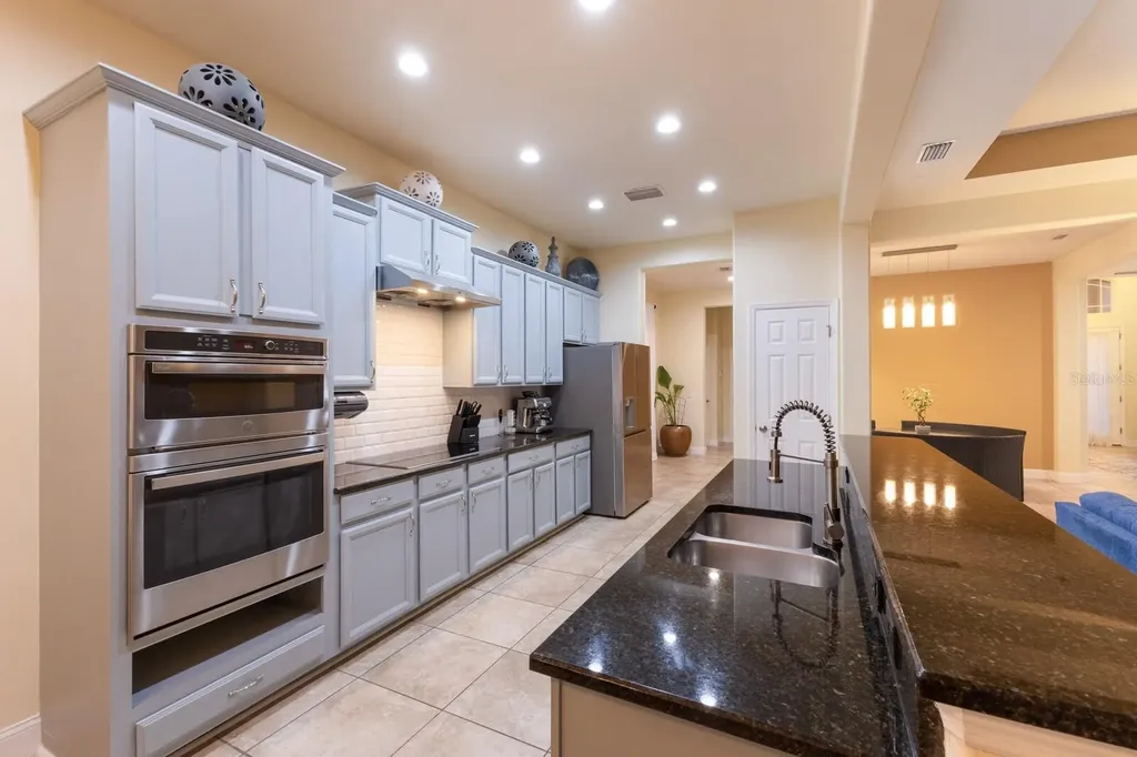 3618 Summerwind Circle Bradenton FL 34209