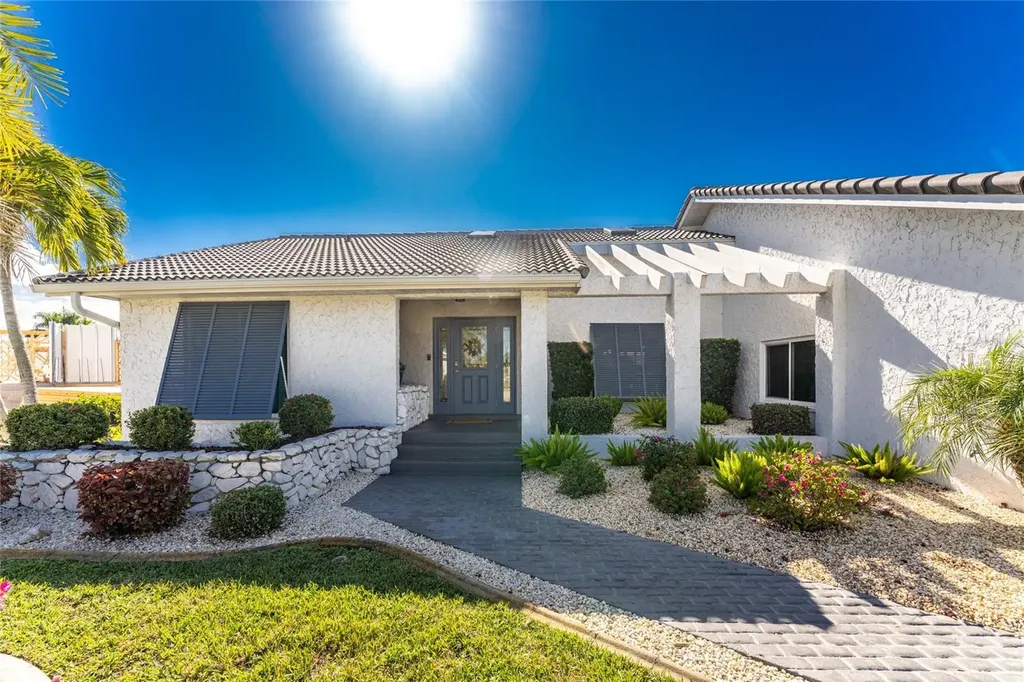 2611 Ryan Boulevard Punta Gorda FL 33950