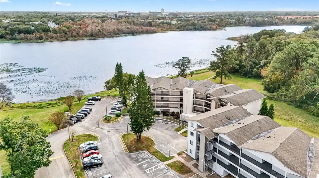 1052 Lotus Cove Court Altamonte Springs FL 32714