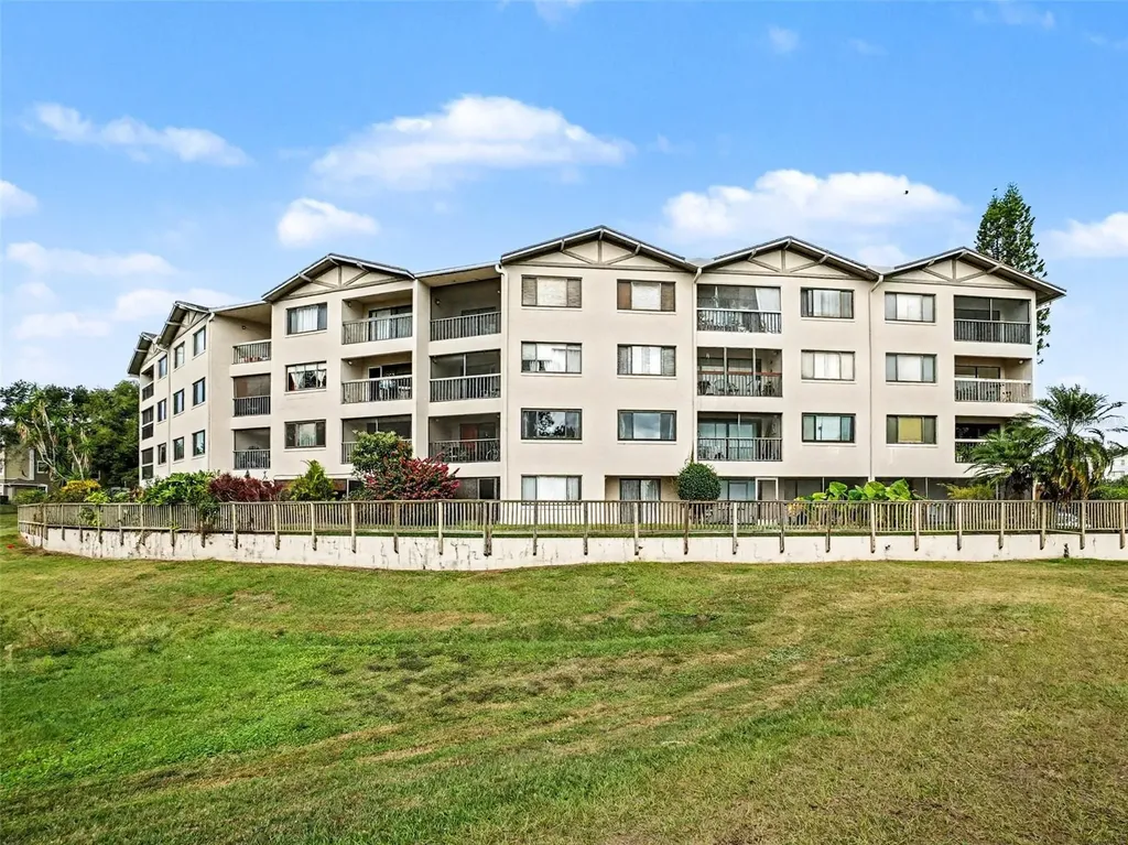 1052 Lotus Cove Court Altamonte Springs FL 32714