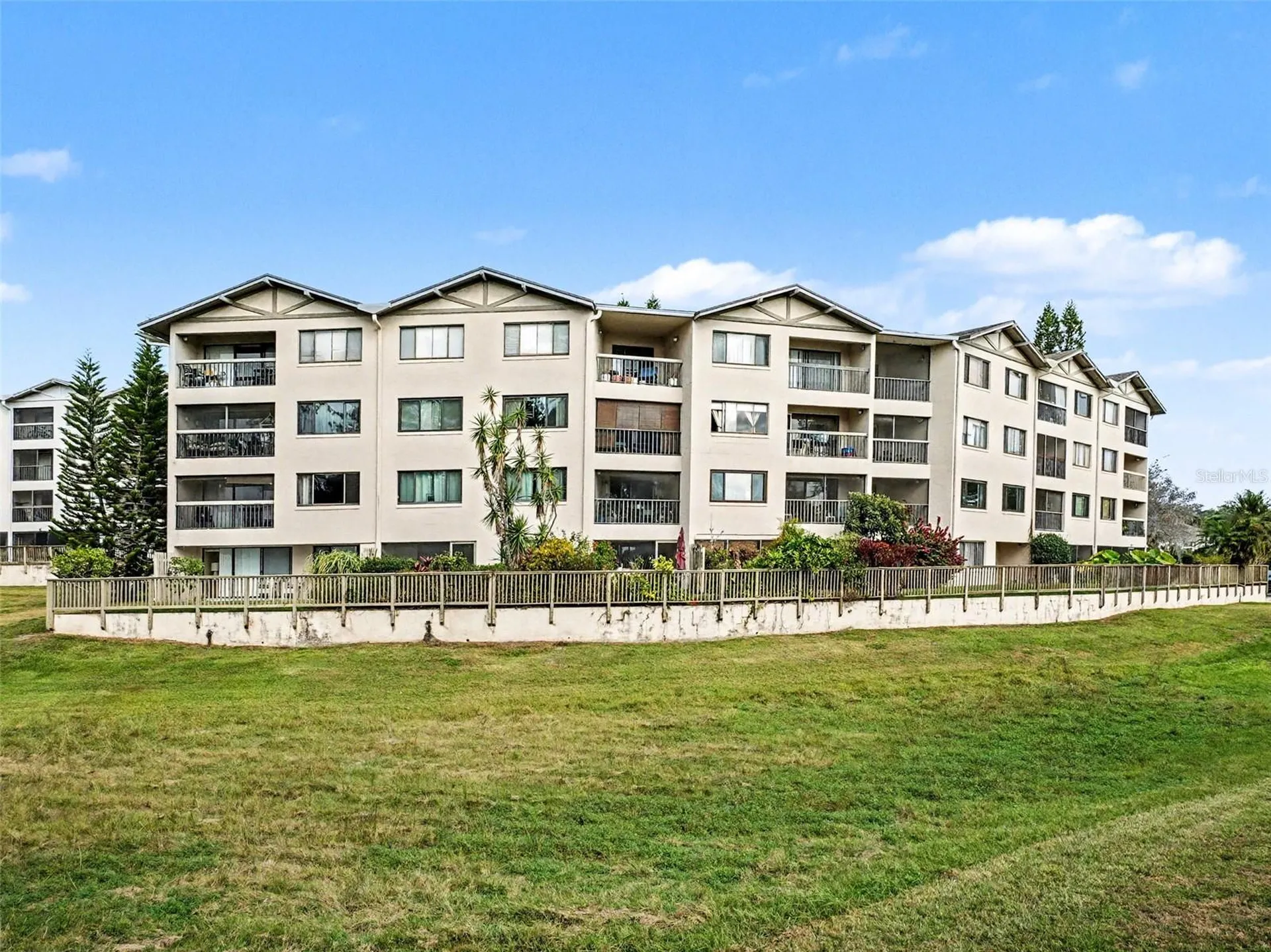 1052 Lotus Cove Court Altamonte Springs FL 32714
