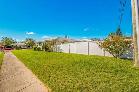 11211 60th Avenue Seminole FL 33772