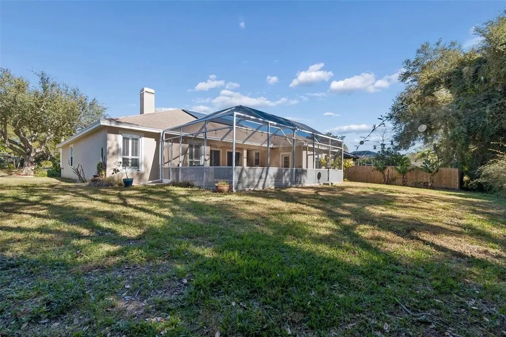 928 Oakview Road Tarpon Springs FL 34689