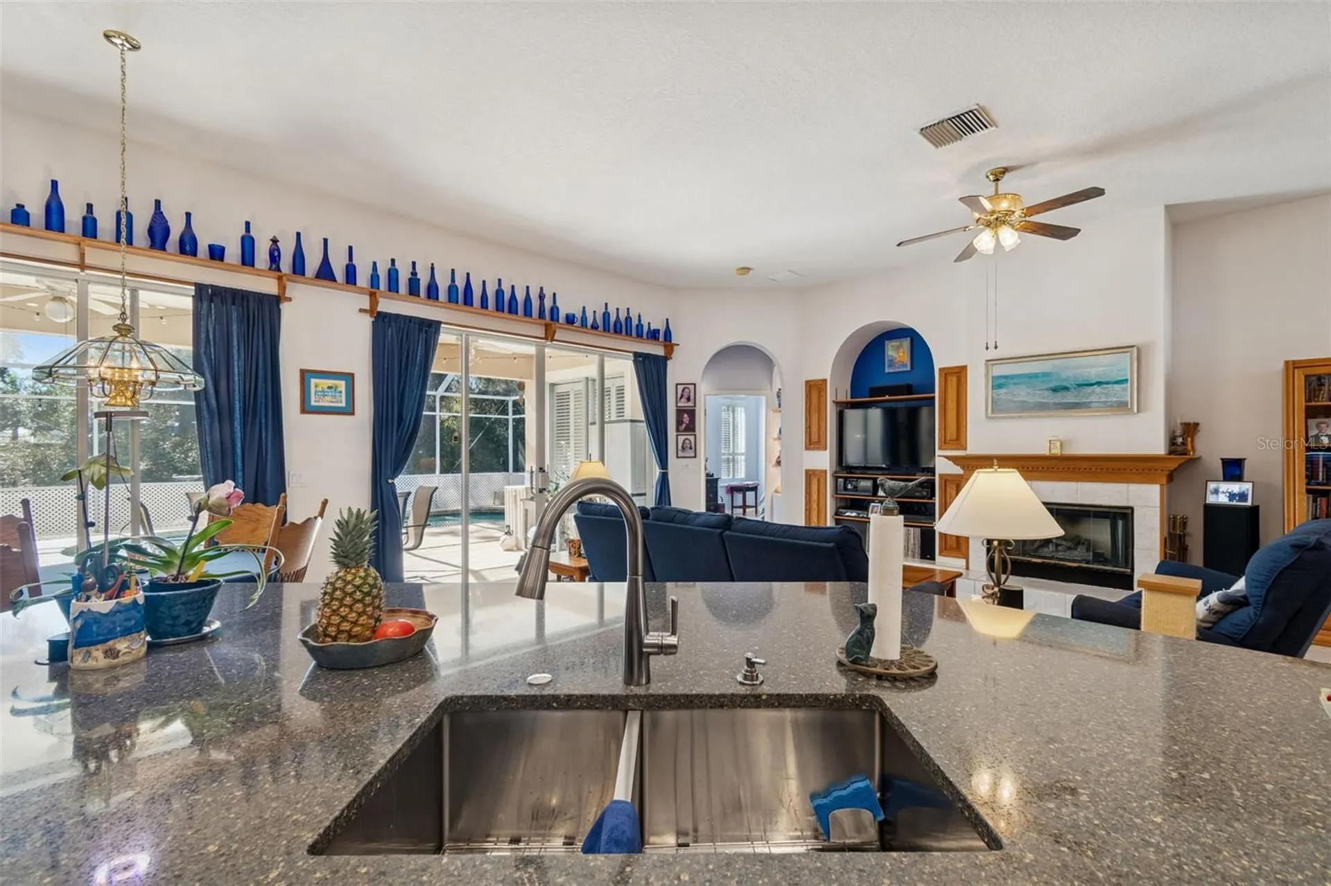 928 Oakview Road Tarpon Springs FL 34689
