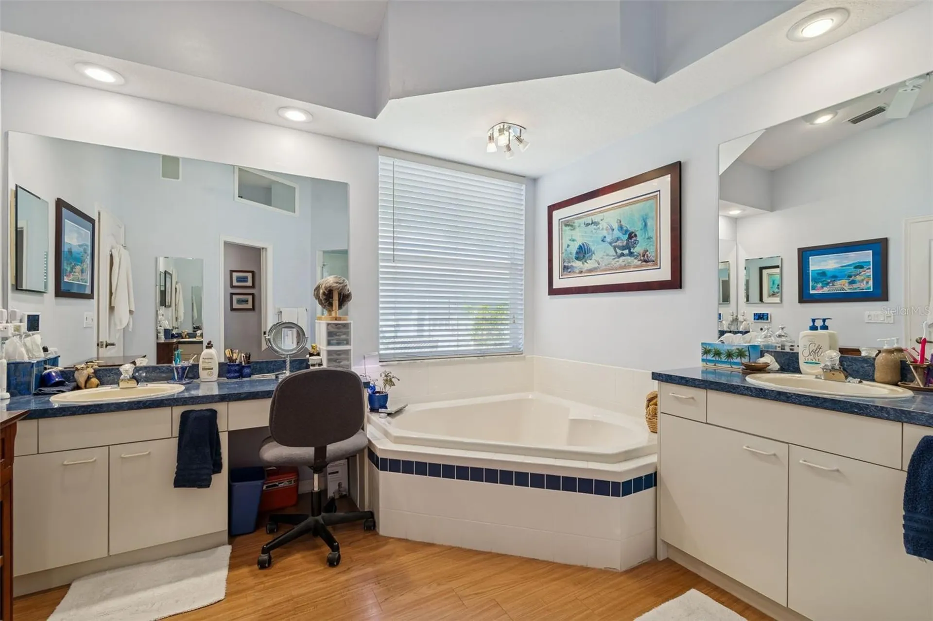 928 Oakview Road Tarpon Springs FL 34689