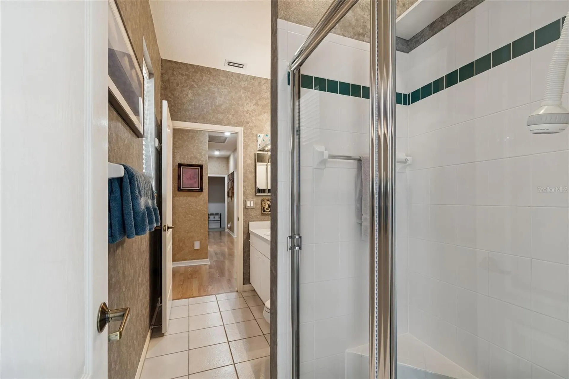 928 Oakview Road Tarpon Springs FL 34689