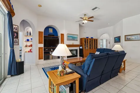 928 Oakview Road Tarpon Springs FL 34689