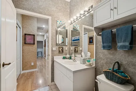 928 Oakview Road Tarpon Springs FL 34689