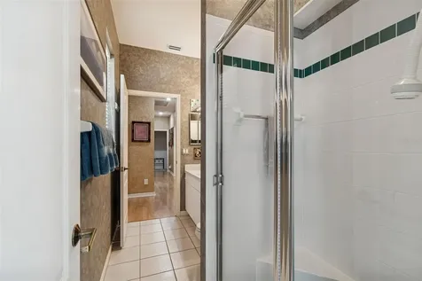 928 Oakview Road Tarpon Springs FL 34689