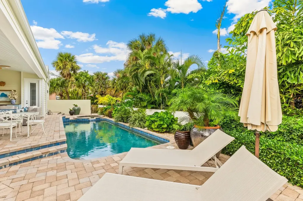 760 E Railroad Avenue Boca Grande FL 33921