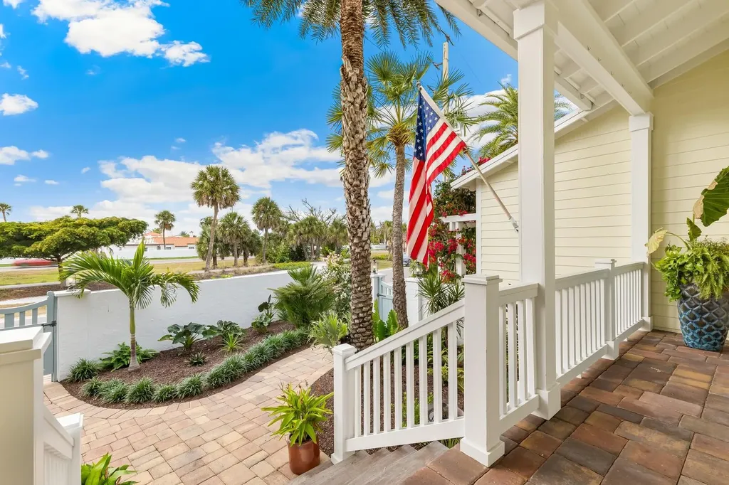 760 E Railroad Avenue Boca Grande FL 33921