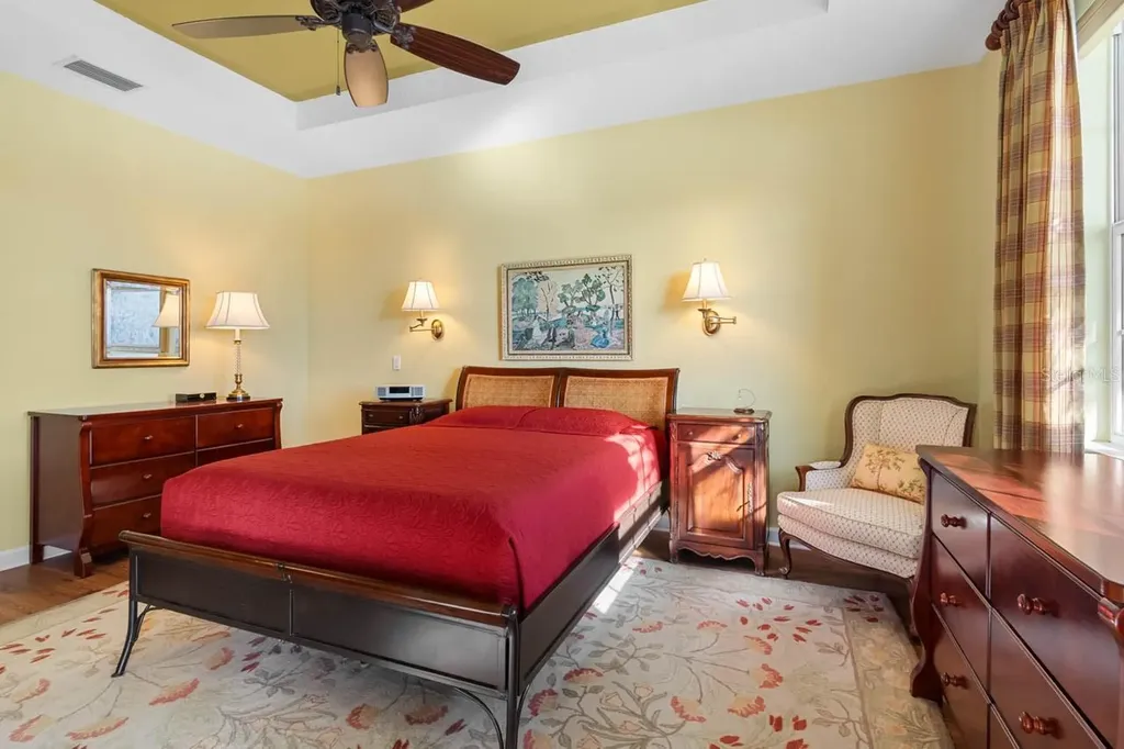 1338 Emerald Dunes Drive Sun City Center FL 33573